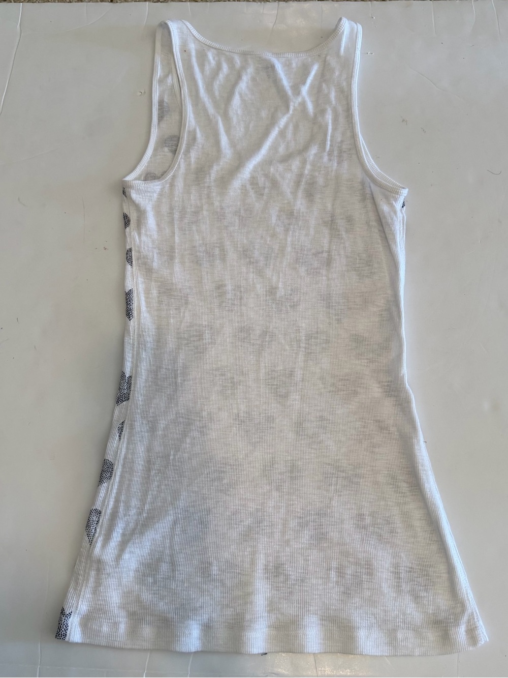 Express Vintage Sexy Basic White Tank Top with Black Heart Dot Print - Picture 4 of 4